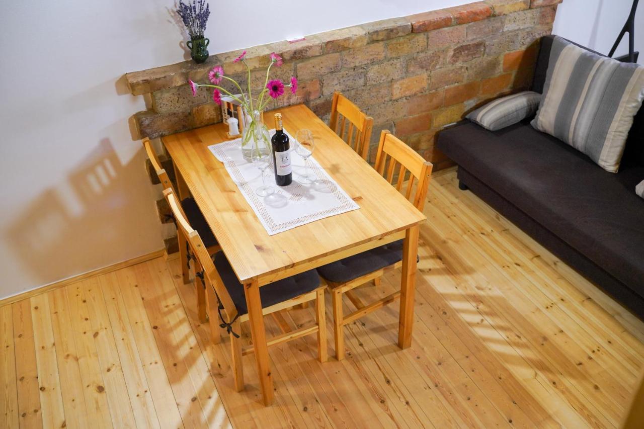 Apartman Borház *
