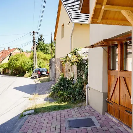 Borhaz Apartman Eger Exterior photo